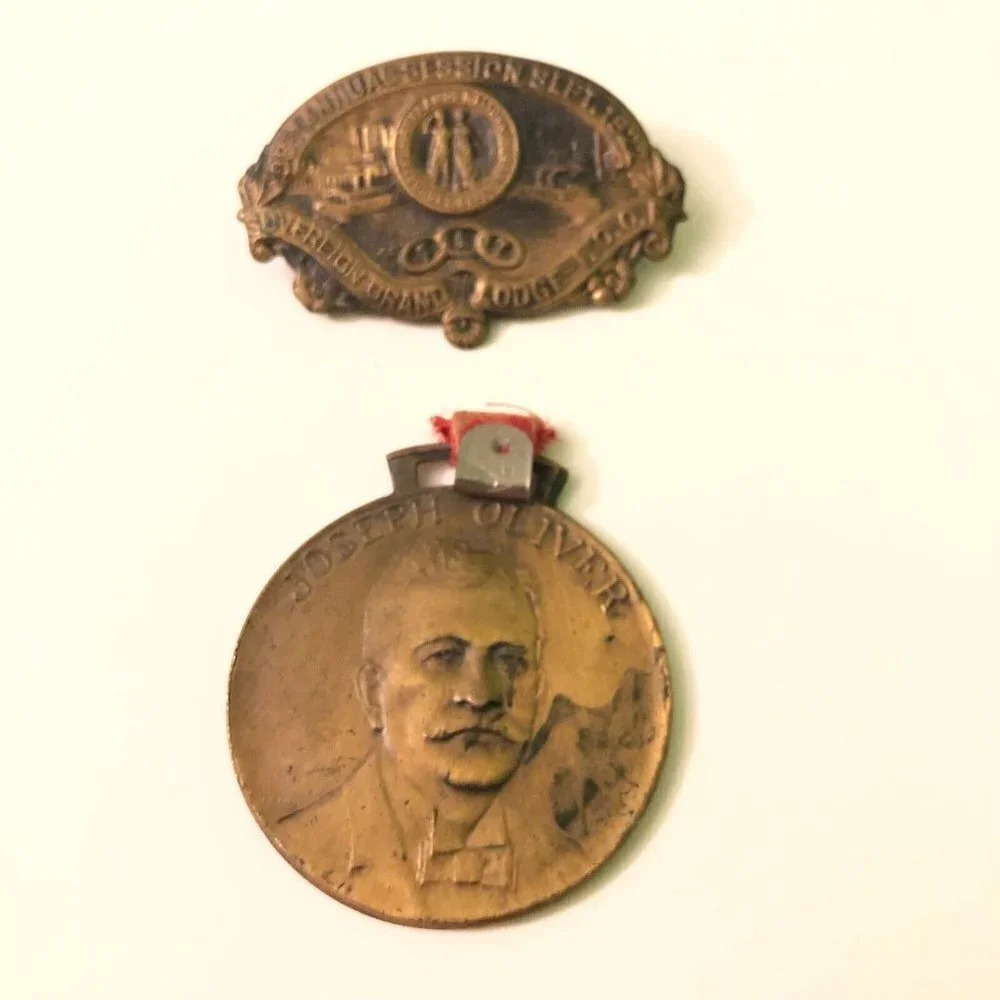 Vintage 1922 98th Annual Session Odd Fellows Medal Joseph  Oliver